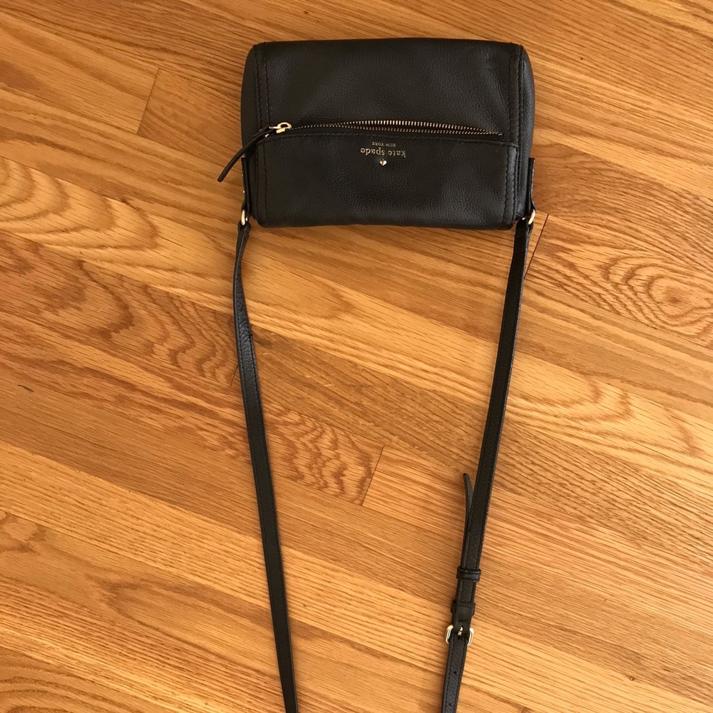Black leather purse